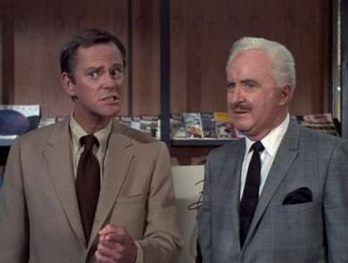 Bewitched - S6E10: Daddy Comes to Visit