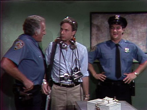 Saturday Night Live - S10E2: Bob Uecker/Peter Wolf