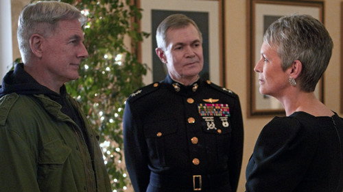 NCIS - S9E16: Psych Out