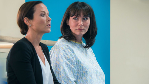 Casualty - S29E3: Home