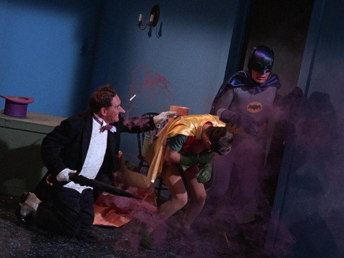 Batman - S3E1: Enter Batgirl, Exit Penguin