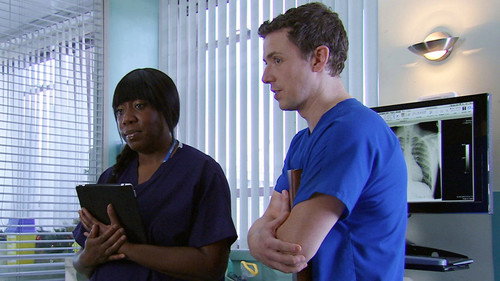 Holby City - S15E9: Fault Lines