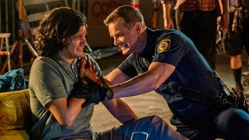 9-1-1 - S5E3: Desperate Measures