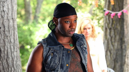 True Blood - S2E11: Frenzy