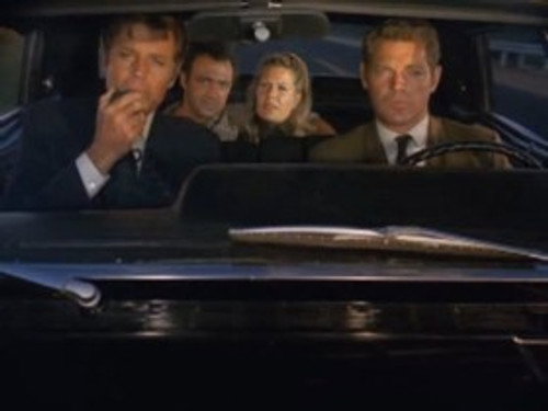 Hawaii Five-O - S2E24: Three Dead Cows At Makapuu (2)