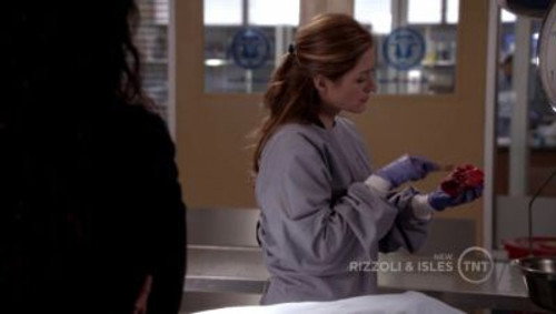 Rizzoli & Isles - S2E6: Rebel Without a Pause