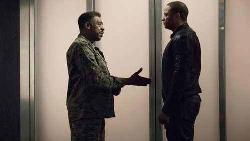 Arrow - S7E19: Spartan