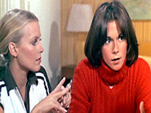 Charlie's Angels - S2E16: Game, Set, Death