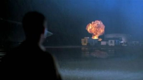 JAG - S6E4: Flight Risk