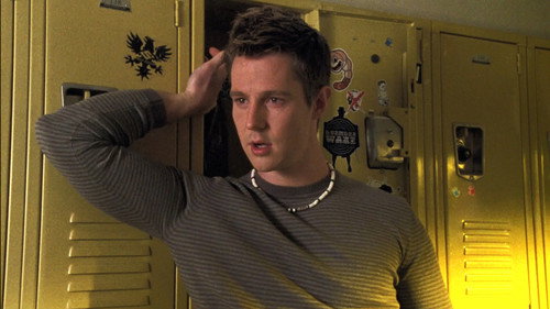 Veronica Mars - S2E21: Happy Go Lucky