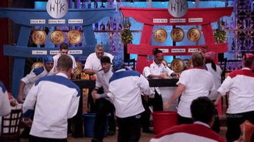 Hell's Kitchen - S11E7: 15 Chefs Compete
