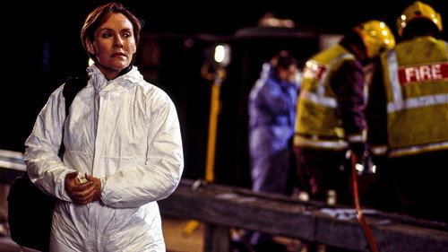 Silent Witness - S6E1: The Fall Out (1)