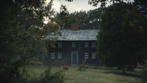 Widow's Bay - S1E6: Our History