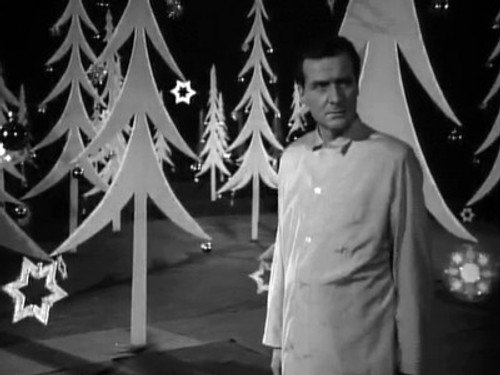 The Avengers - S4E13: Too Many Christmas Trees