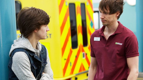 Casualty - S29E42: Dark Horses