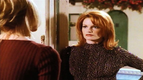 Melrose Place - S4E13: Hook, Line and Hayley