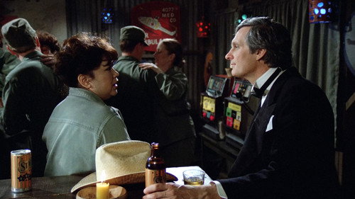 M*A*S*H - S11E1: Hey, Look Me Over