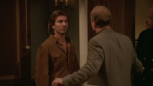 Frasier - S11E7: Maris Returns (1)