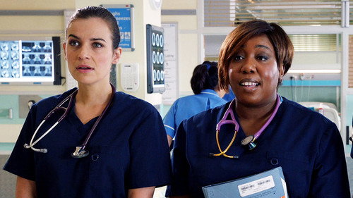 Holby City - S19E30: Gold Star