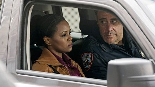 Law & Order: Special Victims Unit - S17E22: Intersecting Lives (1)