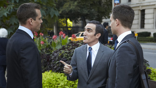 Suits - S3E13: Moot Point