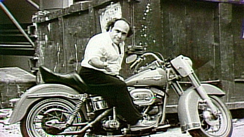 Saturday Night Live - S7E19: Danny DeVito/Sparks