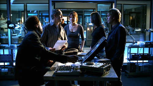CSI: Crime Scene Investigation - S6E12: Daddy's Little Girl