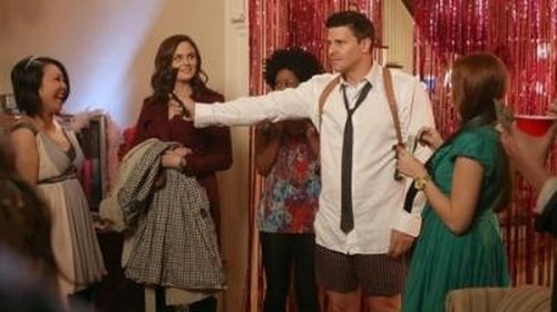 Bones - S8E22: The Party in the Pants