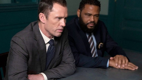 Law & Order - S21E7: Legacy