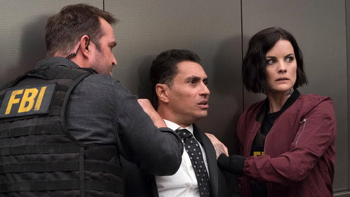 Blindspot - S4E5: Naughty Monkey Kicks At Tree