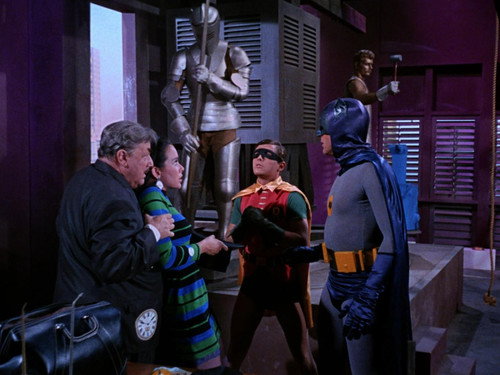 Batman - S2E12: The Clock King Gets Crowned
