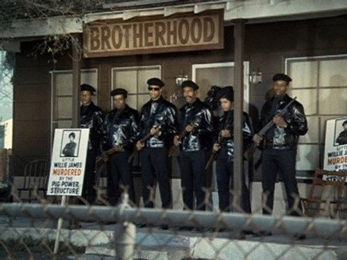 Adam-12 - S3E20: Log 076: Militants