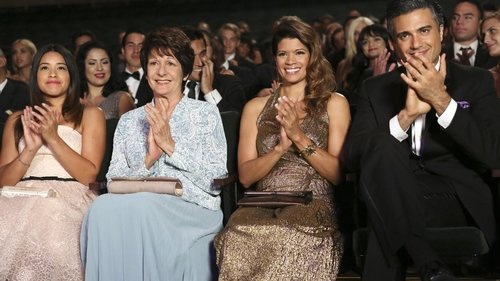 Jane the Virgin - S1E9: Chapter Nine