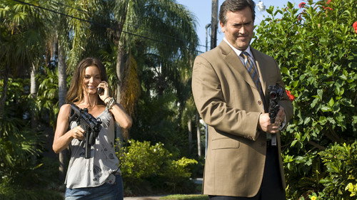 Burn Notice - S2E3: Trust Me
