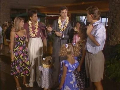 Full House - S3E1: Tanner's Island