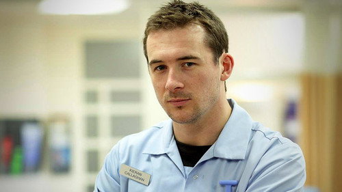 Holby City - S13E5: My No.1 Fan