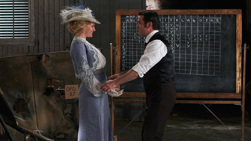 Murdoch Mysteries - S6E1: Murdoch Air