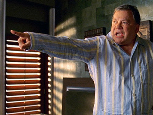Boston Legal - S2E18: Shock and Owww!