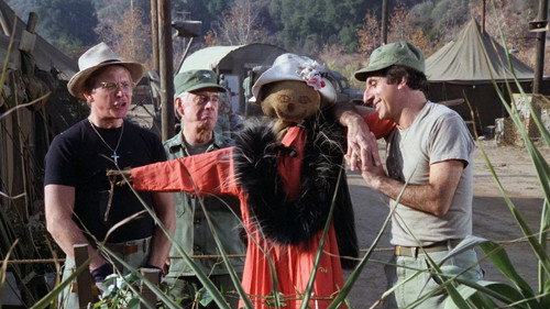 M*A*S*H - S9E6: A War for All Seasons