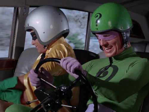 Batman - S1E2: Smack in the Middle