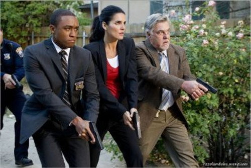 Rizzoli & Isles - S2E4: Brown Eyed Girl