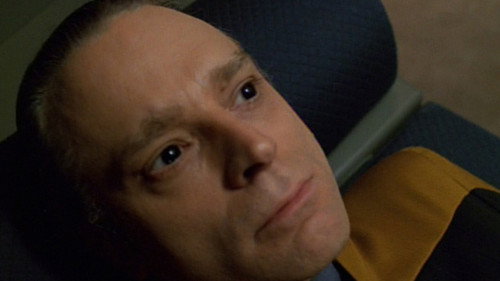 Star Trek: Voyager - S2E16: Meld