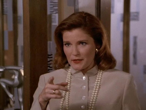 Murder, She Wrote - S10E17: The Dying Game