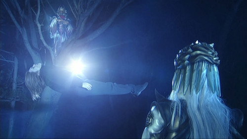 Kamen Rider - S11E49: Footsteps of Destruction