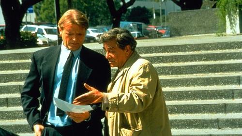Columbo - S10E11: A Trace of Murder