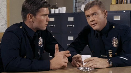 Adam-12 - S1E17: Log 033: It All Happened So Fast