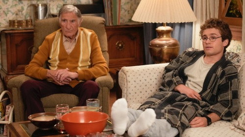 The Goldbergs - S10E7: Rhinestones And Roses