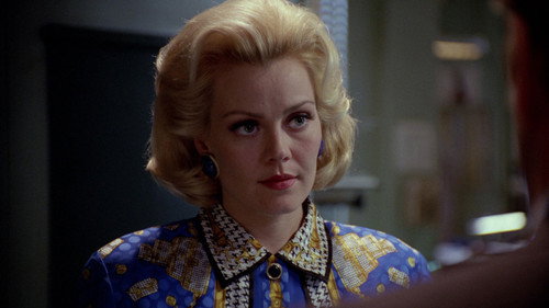 NYPD Blue - S2E7: Double Abandando
