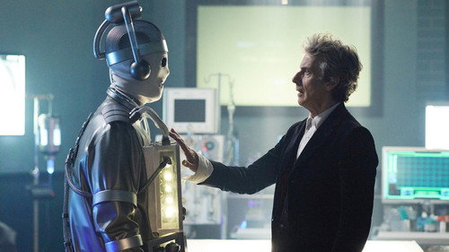 Doctor Who - S10E11: World Enough and Time (1)