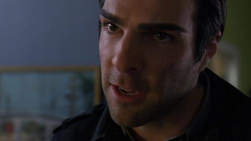 Heroes - S4E18: The Wall